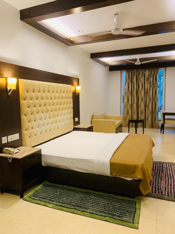 Metropolis Tourist Home Paharganj New Delhi Eksteriør billede