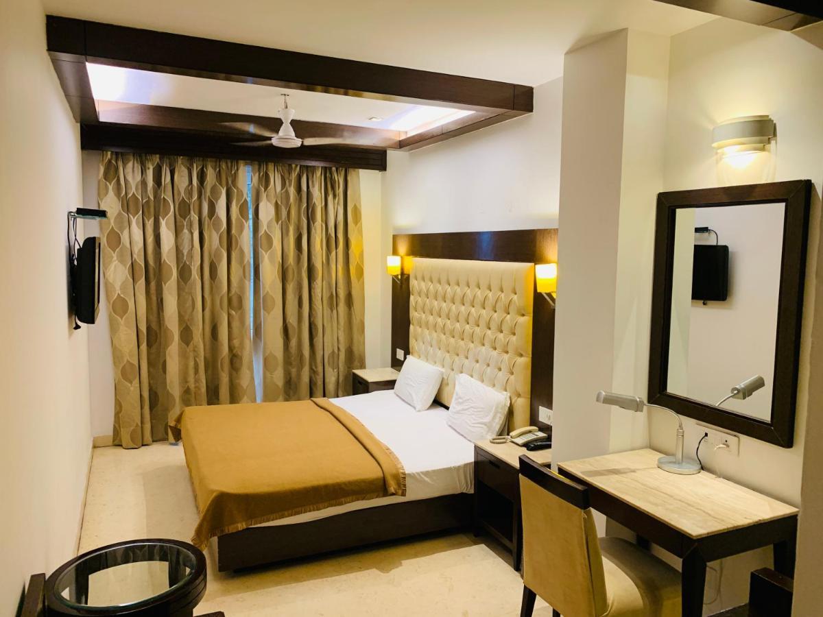 Metropolis Tourist Home Paharganj New Delhi Eksteriør billede