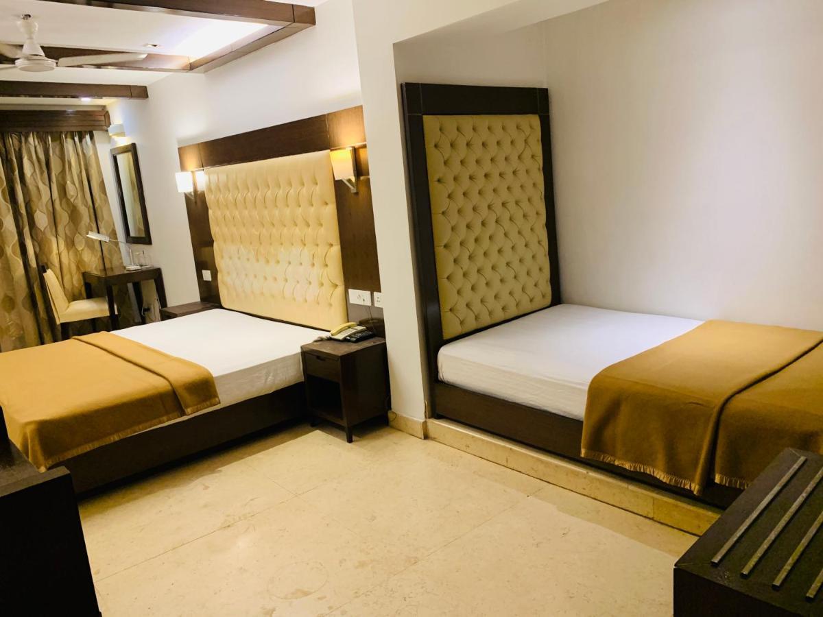Metropolis Tourist Home Paharganj New Delhi Eksteriør billede