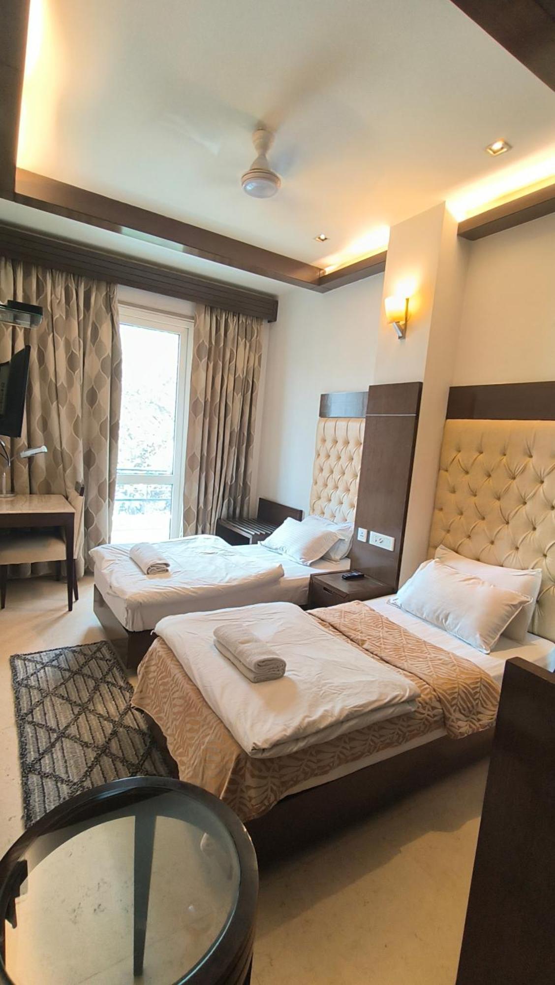 Metropolis Tourist Home Paharganj New Delhi Eksteriør billede